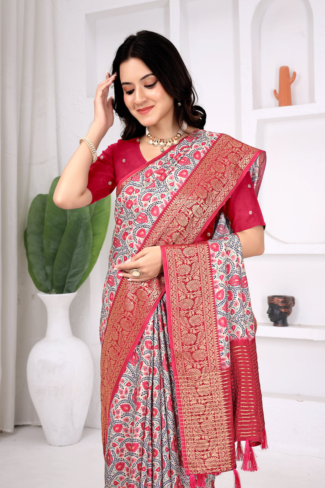 Paisley Print Chitpallu Saree
