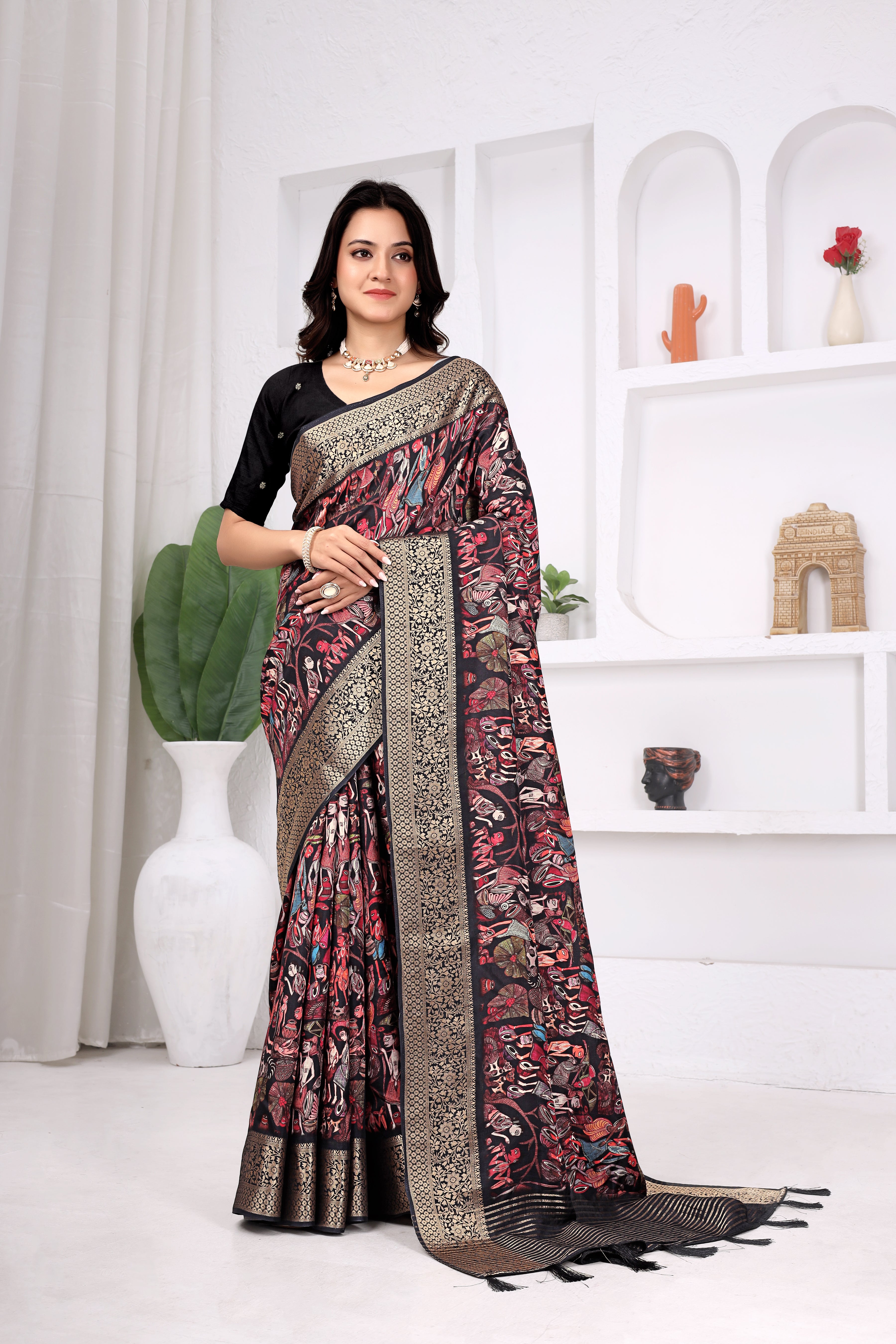 Black Dola Chitpallu Saree with Artistic Print & Designer Border