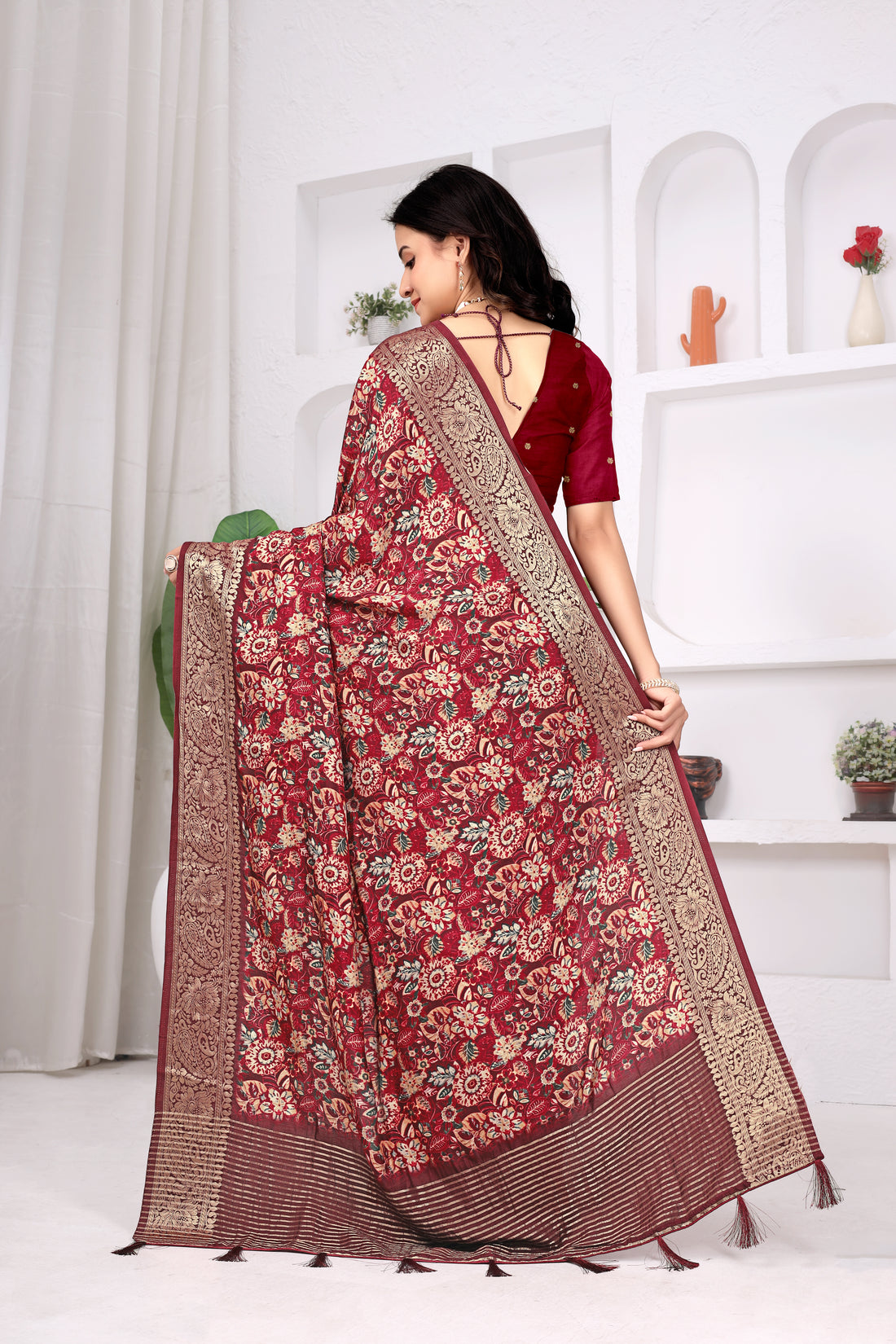Dola Silk Saree